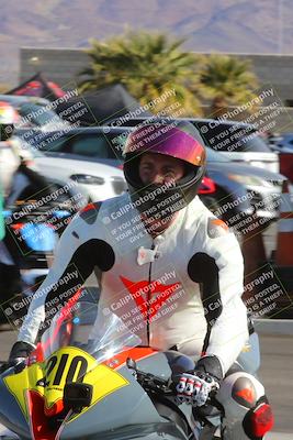 media/Mar-20-2023-Moto Forza (Mon) [[d0bbc59e78]]/Around the Pits/
